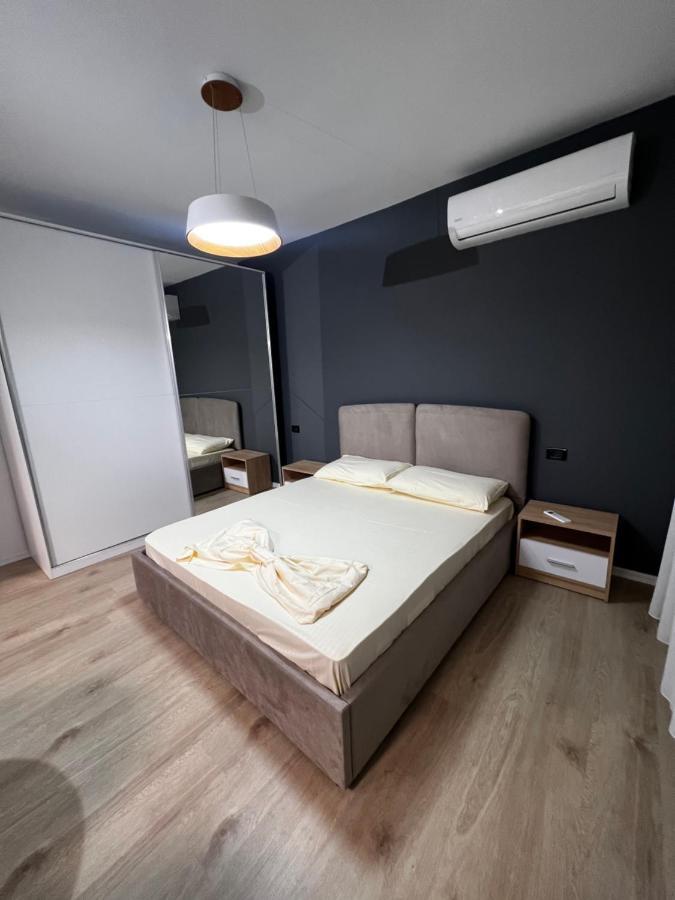 Amion Apartment In Center Of Tirana Eksteriør billede