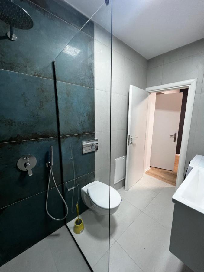 Amion Apartment In Center Of Tirana Eksteriør billede