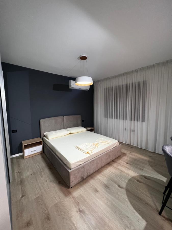 Amion Apartment In Center Of Tirana Eksteriør billede