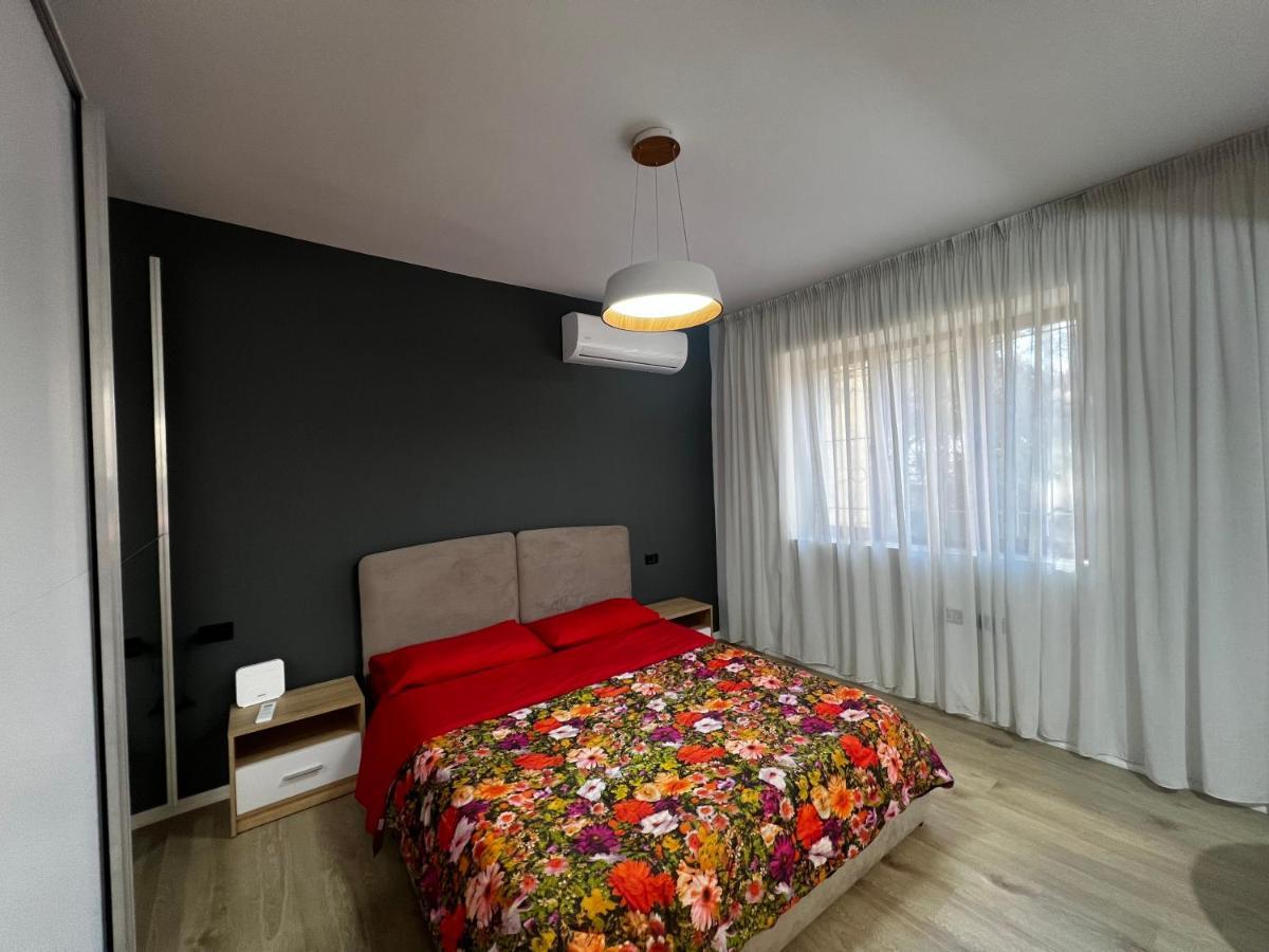 Amion Apartment In Center Of Tirana Eksteriør billede